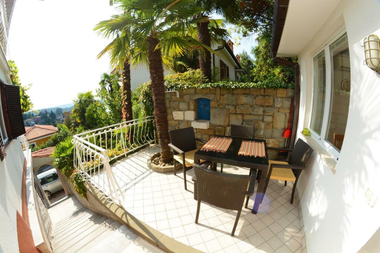 Villa Lili Portorose Esterno foto