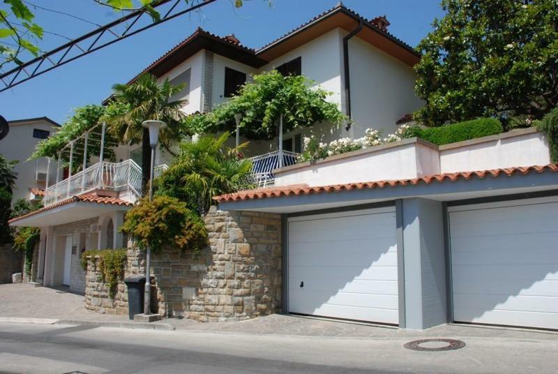Villa Lili Portorose Esterno foto