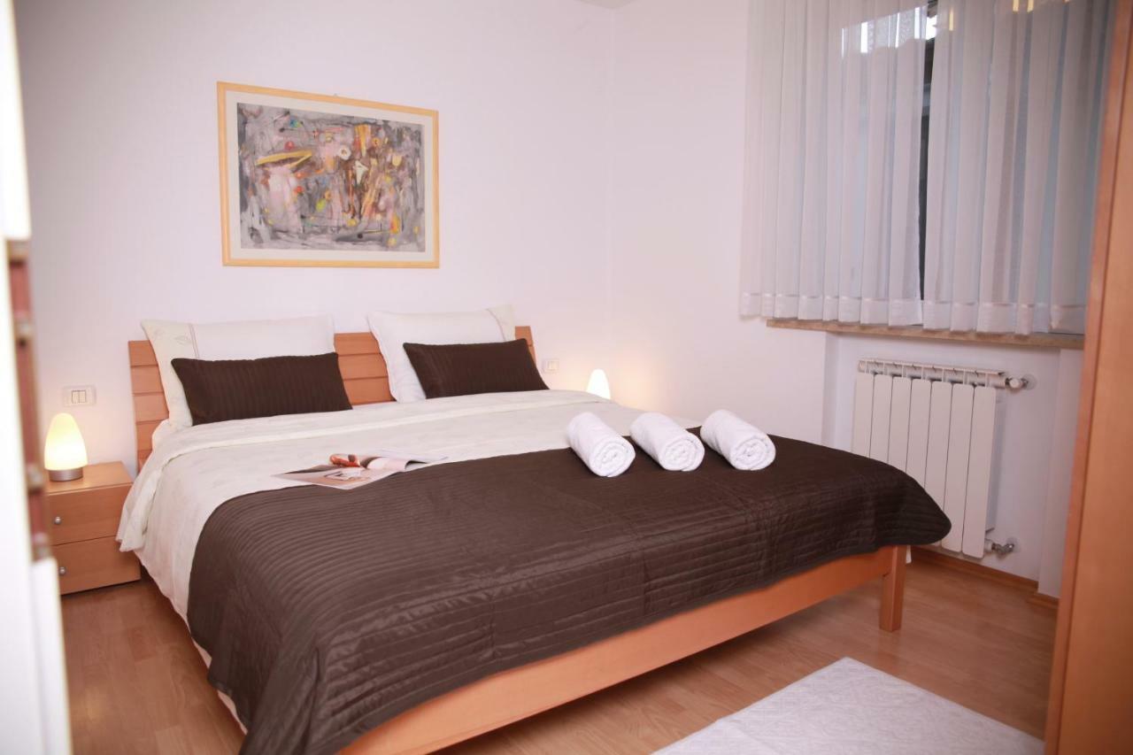 Villa Lili Portorose Esterno foto