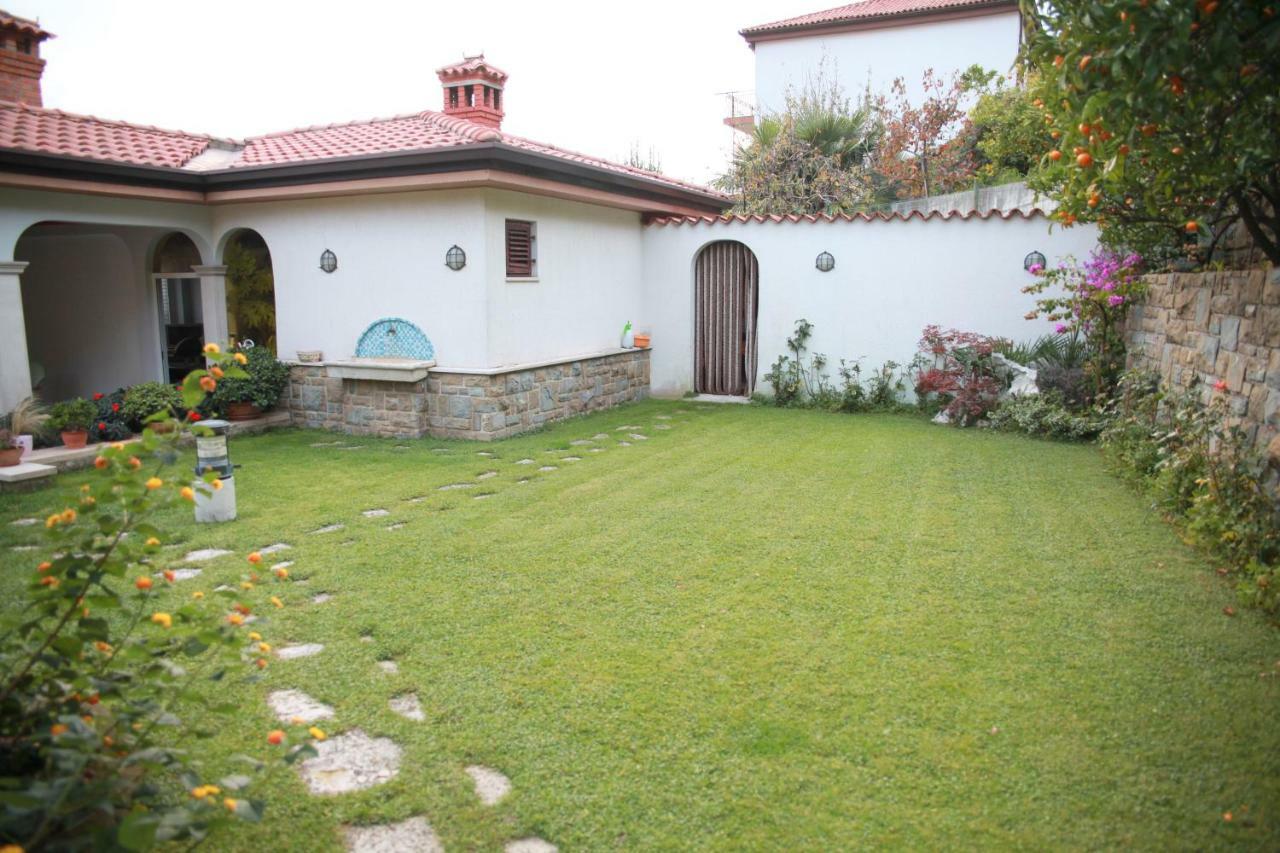 Villa Lili Portorose Esterno foto